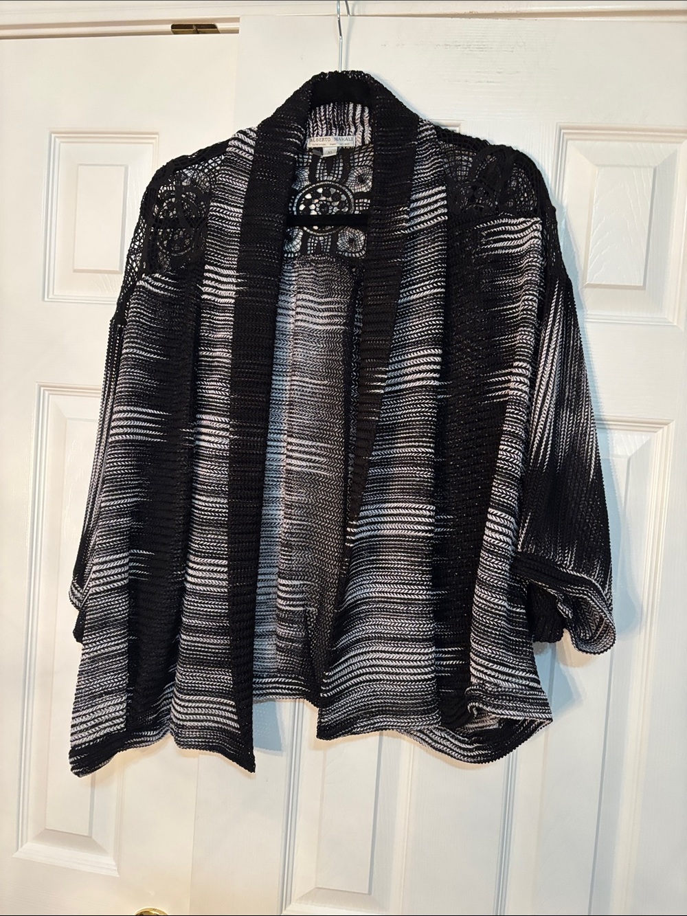 Alberto Makali Black & White Open-Front Striped Knit Cardigan